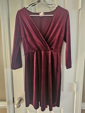 Paper doll burgundy Long Sleeve Dress